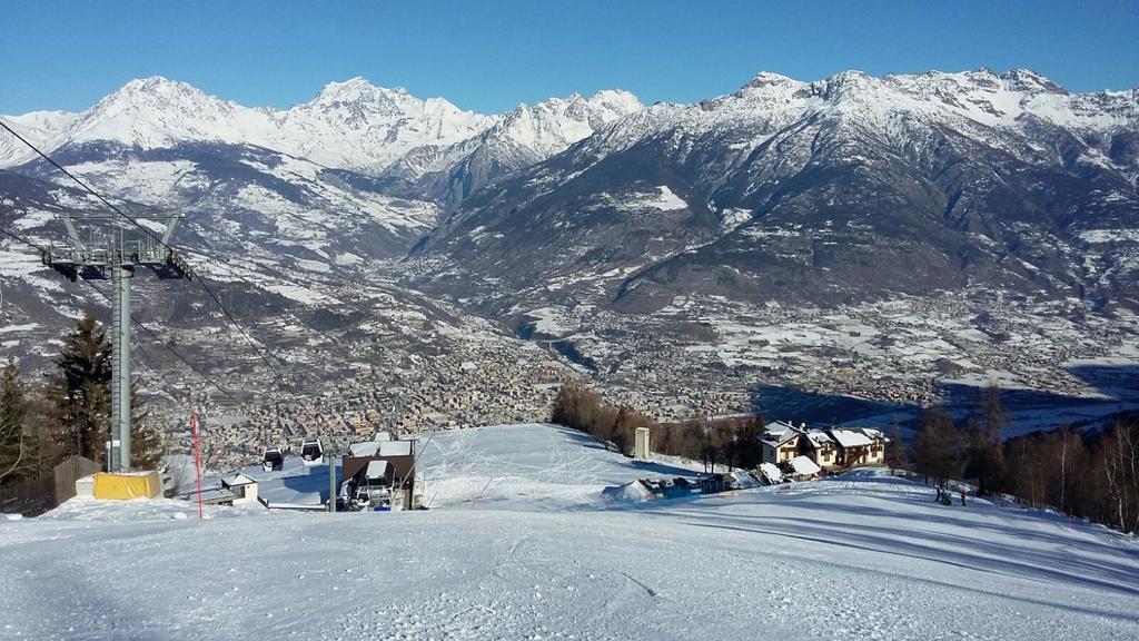 Appartamento Pila vacanze Gressan Esterno foto